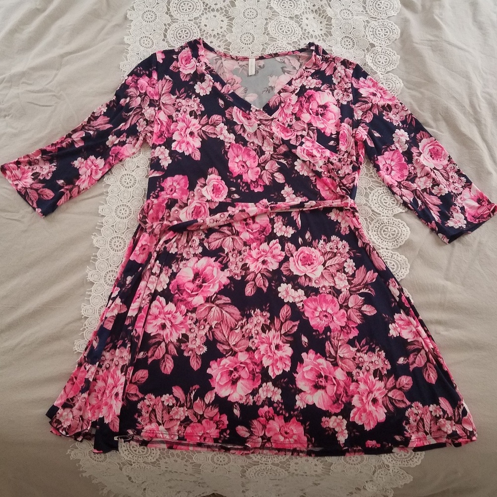 PinkBlush 3/4 Sleeve Belted Wrap Top - Size 1X